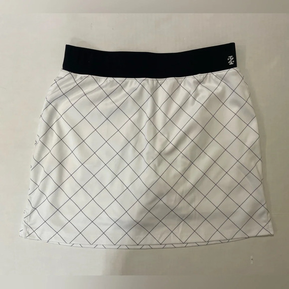 Izod Golf White Black striped Skort Size Small - Picture 5 of 5